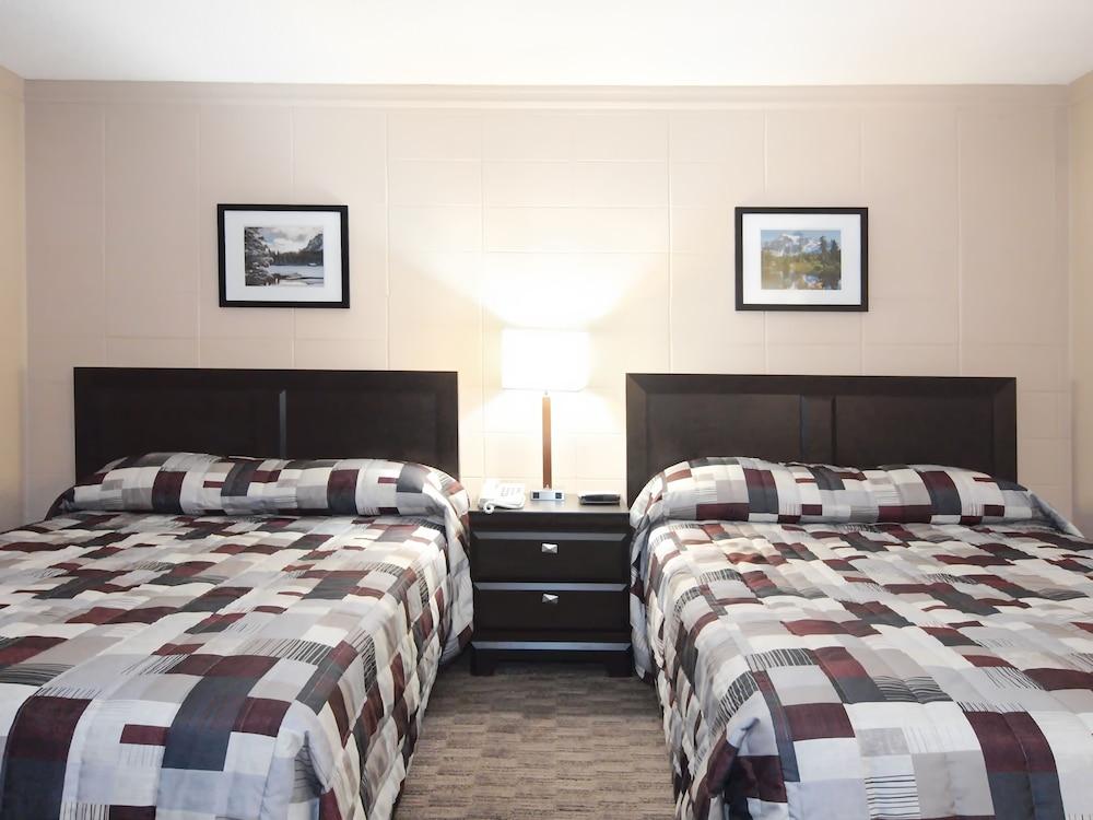 Canadian Motor Inn Grande Prairie Εξωτερικό φωτογραφία